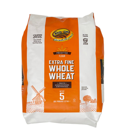 Bag of Stihl Extra Fine Whole Wheat flour on a white background